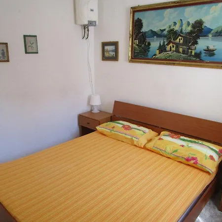 بيت للعطل Leopardi Holiday